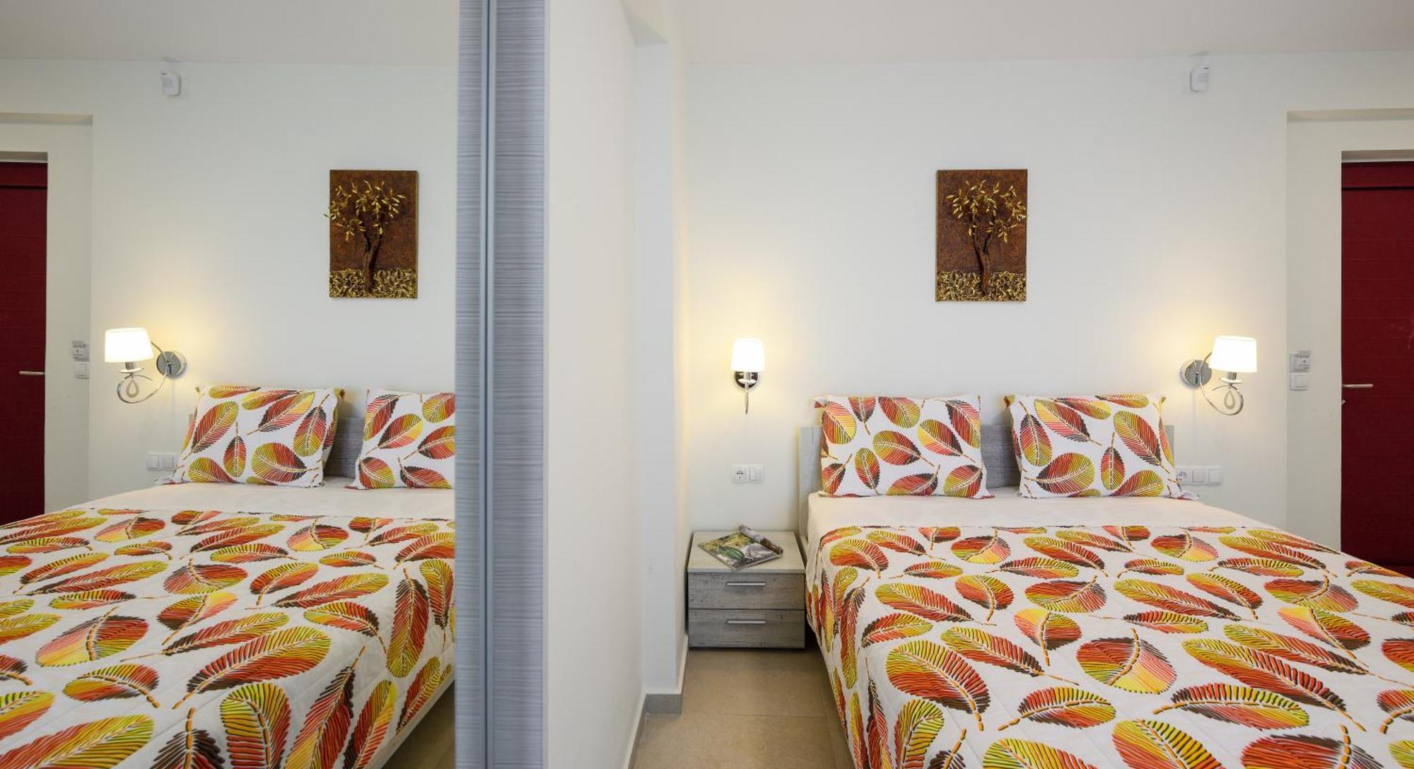 Elpiniki Luxury Rooms ネア・ポティダイア エクステリア 写真