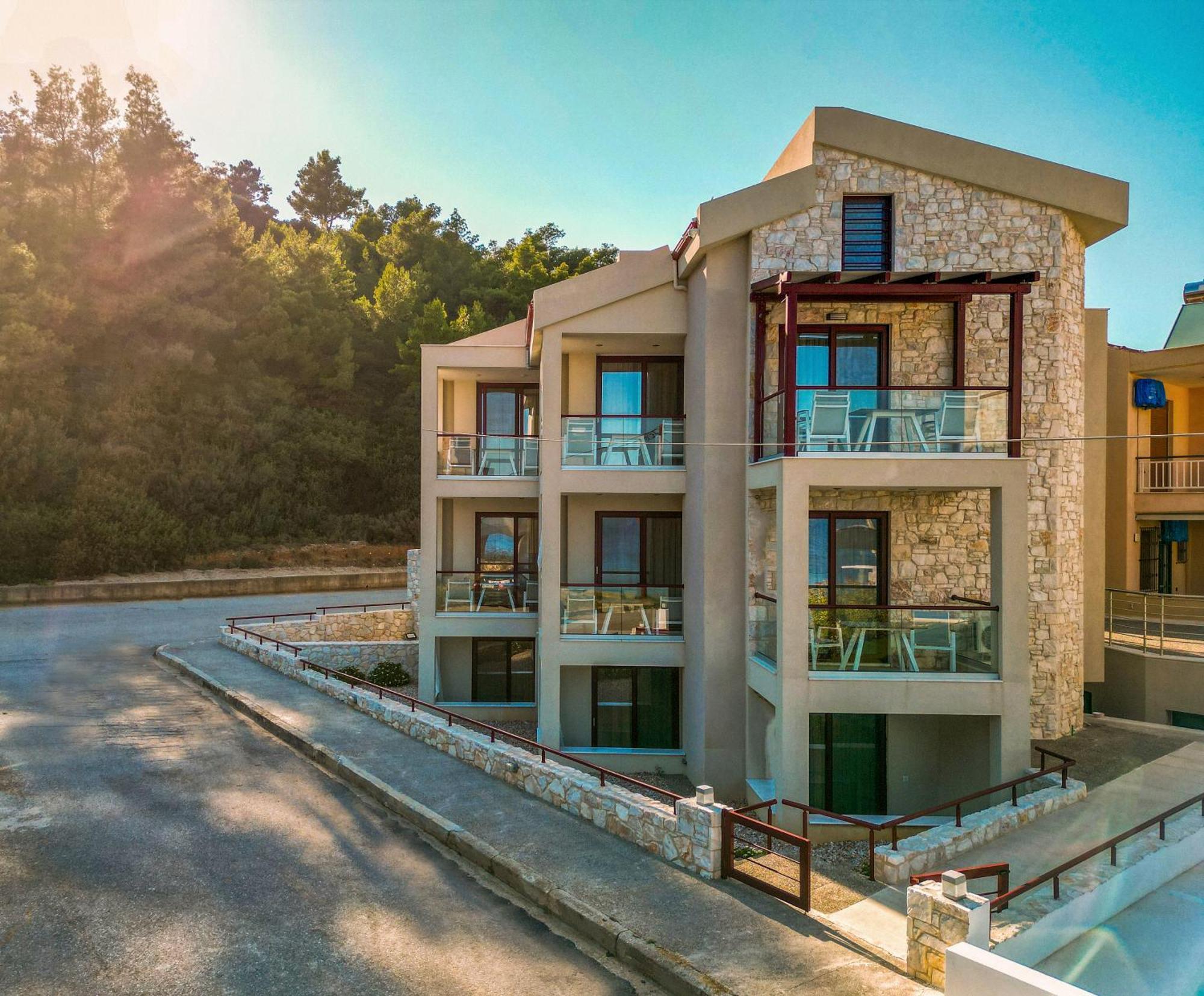 Elpiniki Luxury Rooms ネア・ポティダイア エクステリア 写真